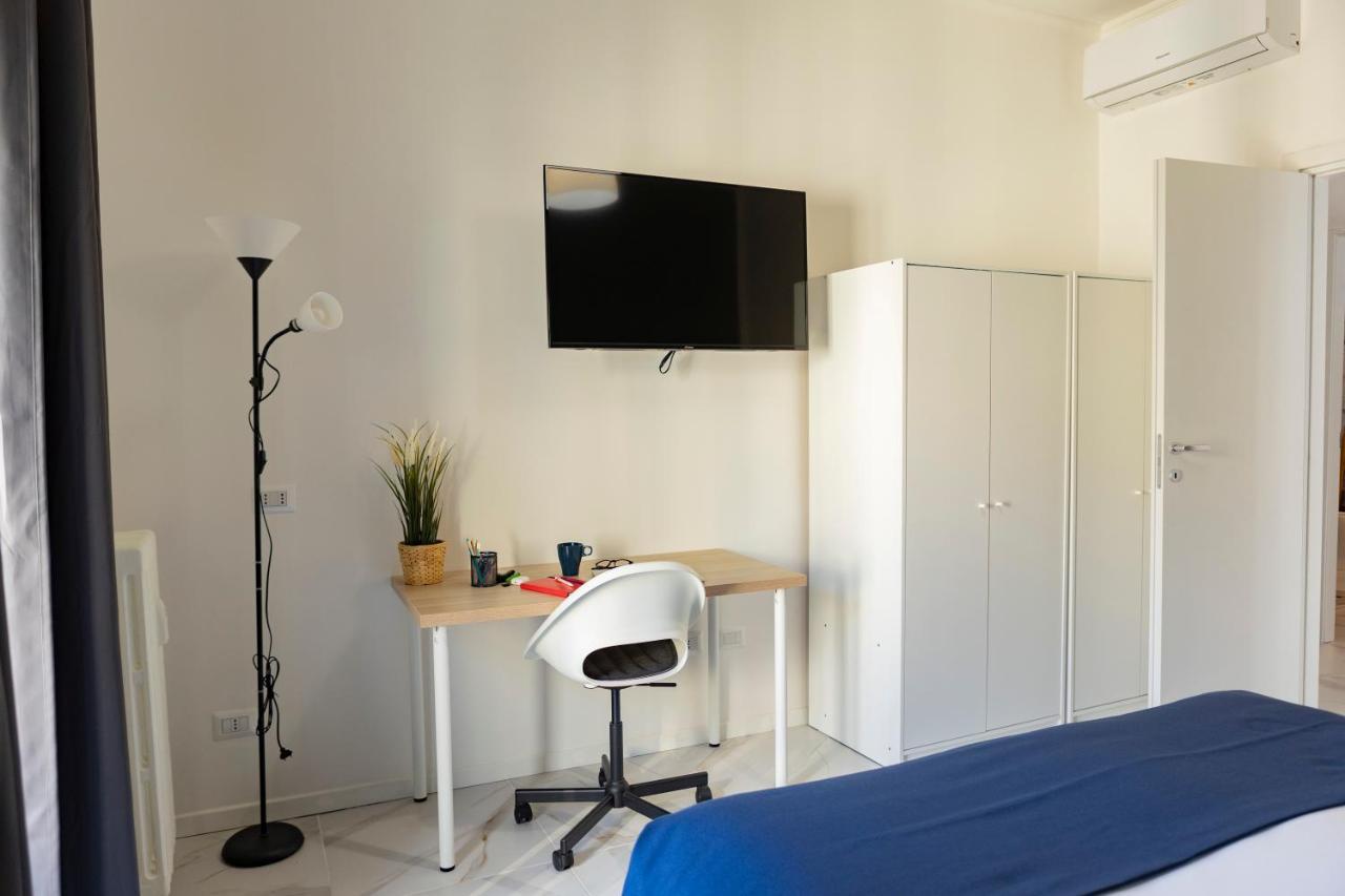 Santa Marta Apartments Милан Экстерьер фото