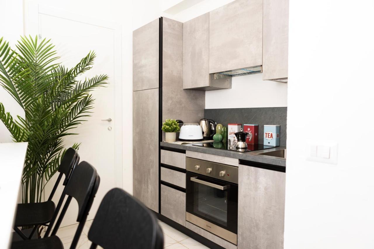 Santa Marta Apartments Милан Экстерьер фото
